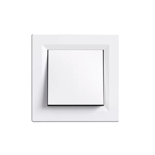 Nova egy áramkörös egypólusú kapcsoló 101 fehér kerettel