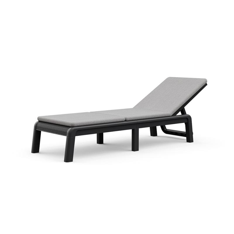 Mallorca műanyag napozóágy párnával